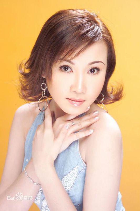 台湾杨甯个人资料